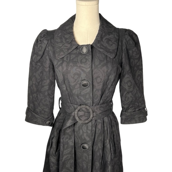 Forever 21 gorgeous belted jacket. (M) - Picture 3 of 8